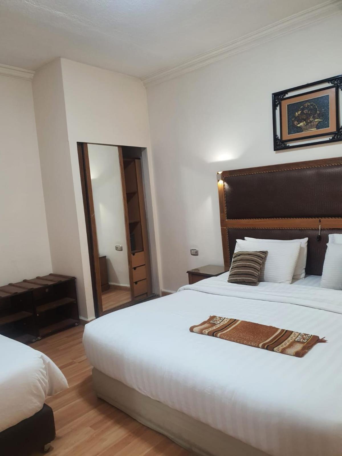 Aghadeer Hotel Amman Exterior photo