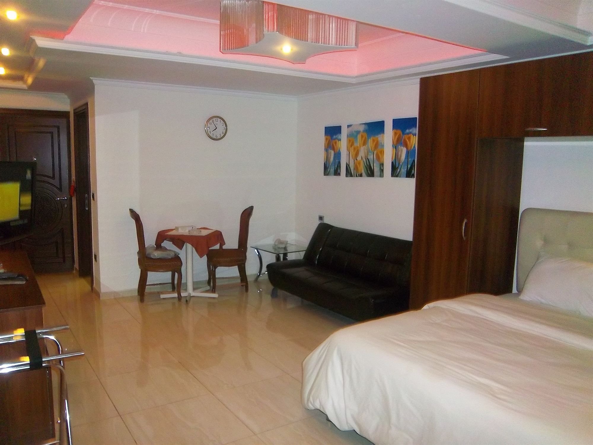 Aghadeer Hotel Amman Exterior photo